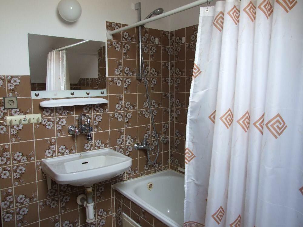 Apartament Dolni Bukovsko Luaran gambar